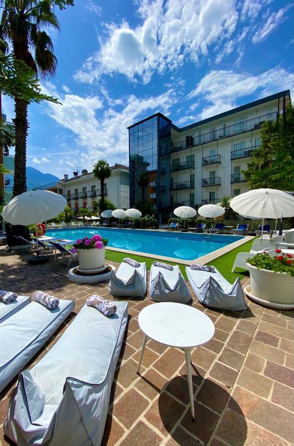 Hotel La Perla Рива-дель-Гарда Экстерьер фото