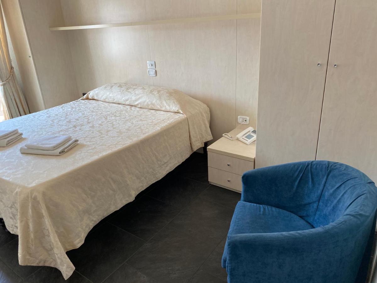 Hotel La Perla Рива-дель-Гарда Экстерьер фото