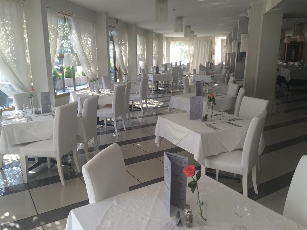 Hotel La Perla Рива-дель-Гарда Экстерьер фото